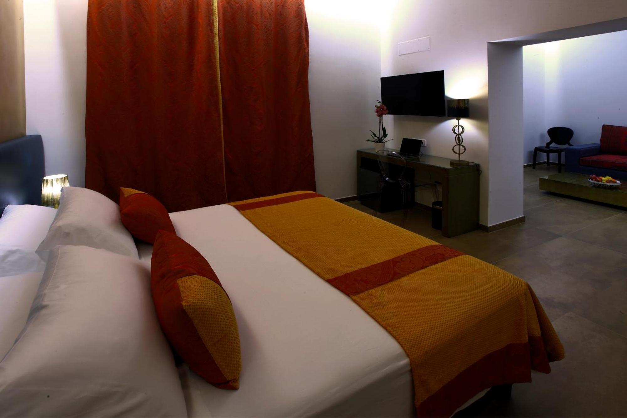 Hotel Palazzo Cartari 4*