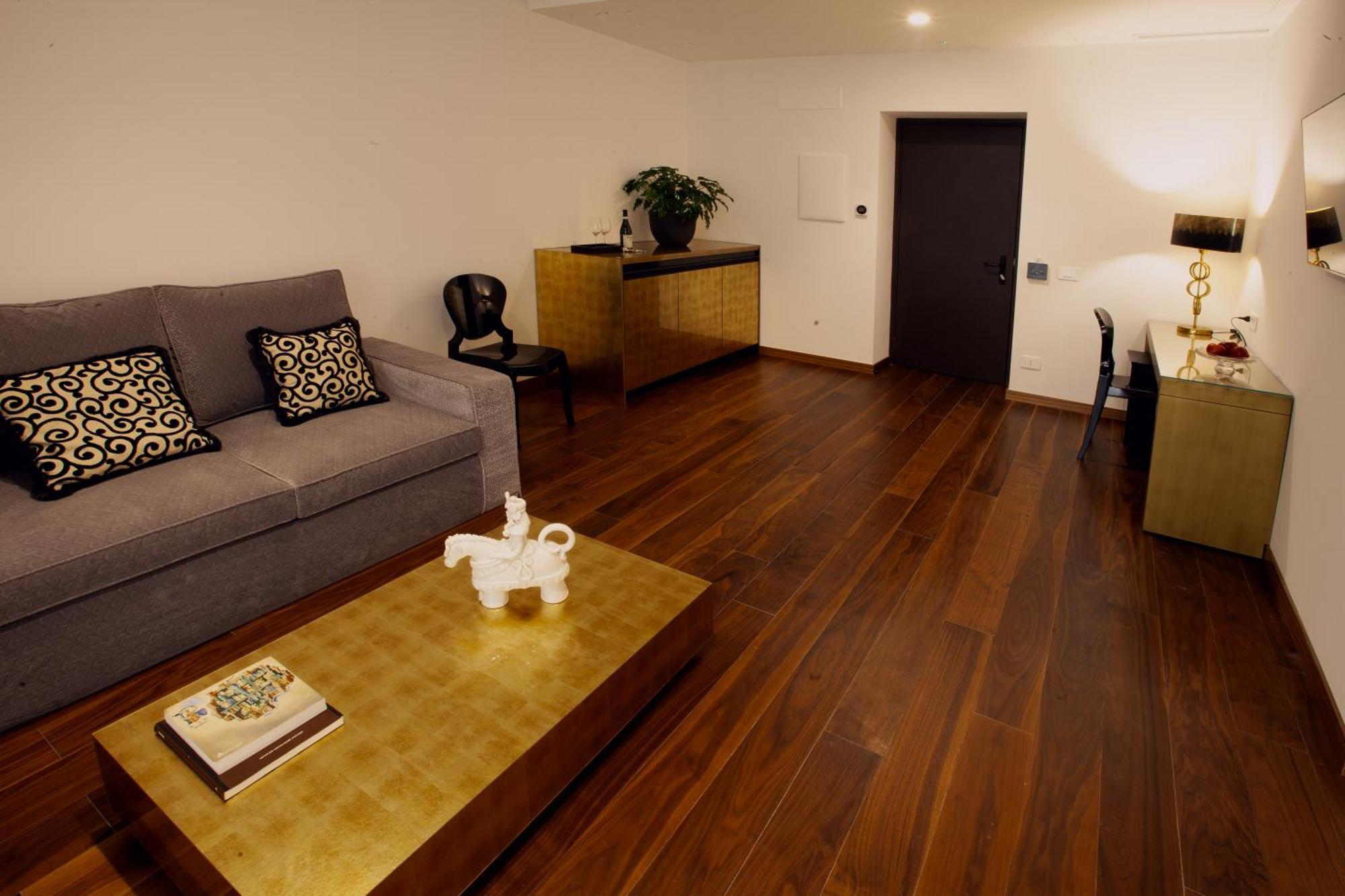 Hotel Palazzo Cartari 4*